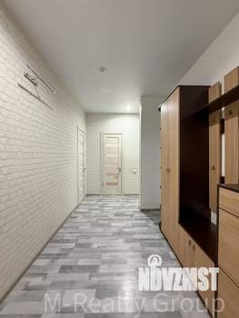 2-к квартира, вторичка, 61м2, 9/17 этаж