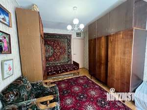 2-к квартира, вторичка, 54м2, 1/9 этаж