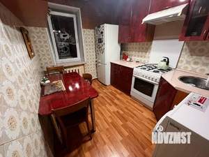 3-к квартира, вторичка, 61м2, 5/5 этаж