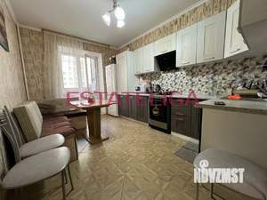 2-к квартира, вторичка, 60м2, 4/17 этаж